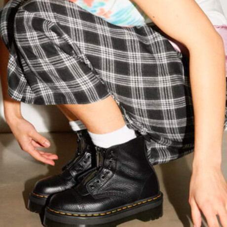 Botin de mujer negro dr martens sinclair 87875