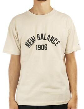 Camiseta New Balance Ess Var Tee Beige Para Hombre