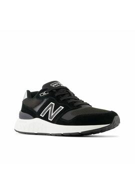 Zapatilla New Balance 880BK6 en Negro para Hombre