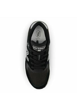 Zapatilla New Balance 880BK6 en Negro para Hombre